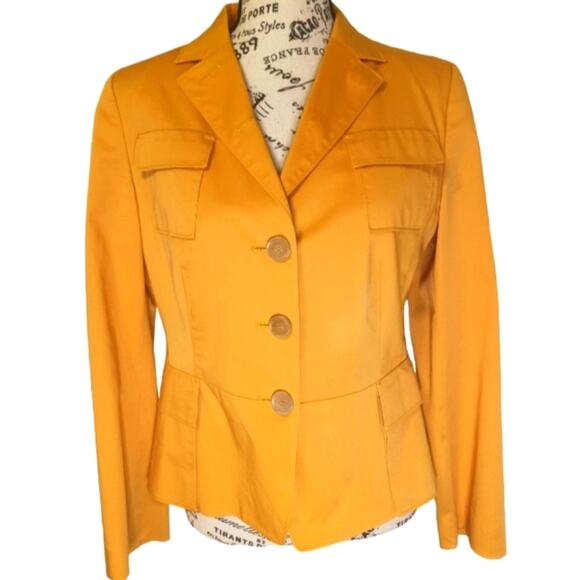 Akris Punto golden yellow blazer jacket. Size 8